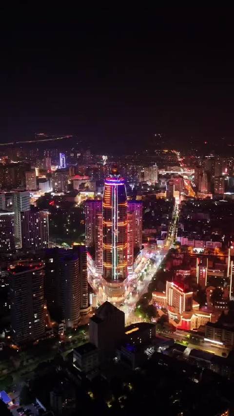荆州vs曲靖夜景视频直播,谁才是真正的深夜视觉之王? 荆州vs曲靖夜景视频直播,谁才是真正的深夜视觉之王?